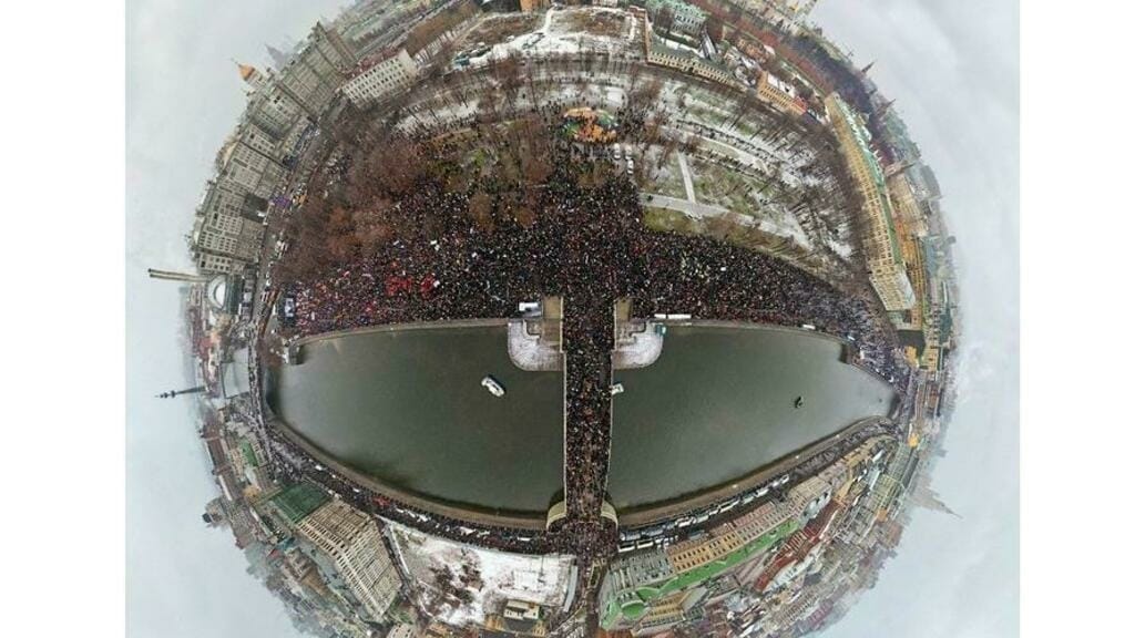 Нестыдное время. 10 лет массовым протестам на Болотной площади в Москве