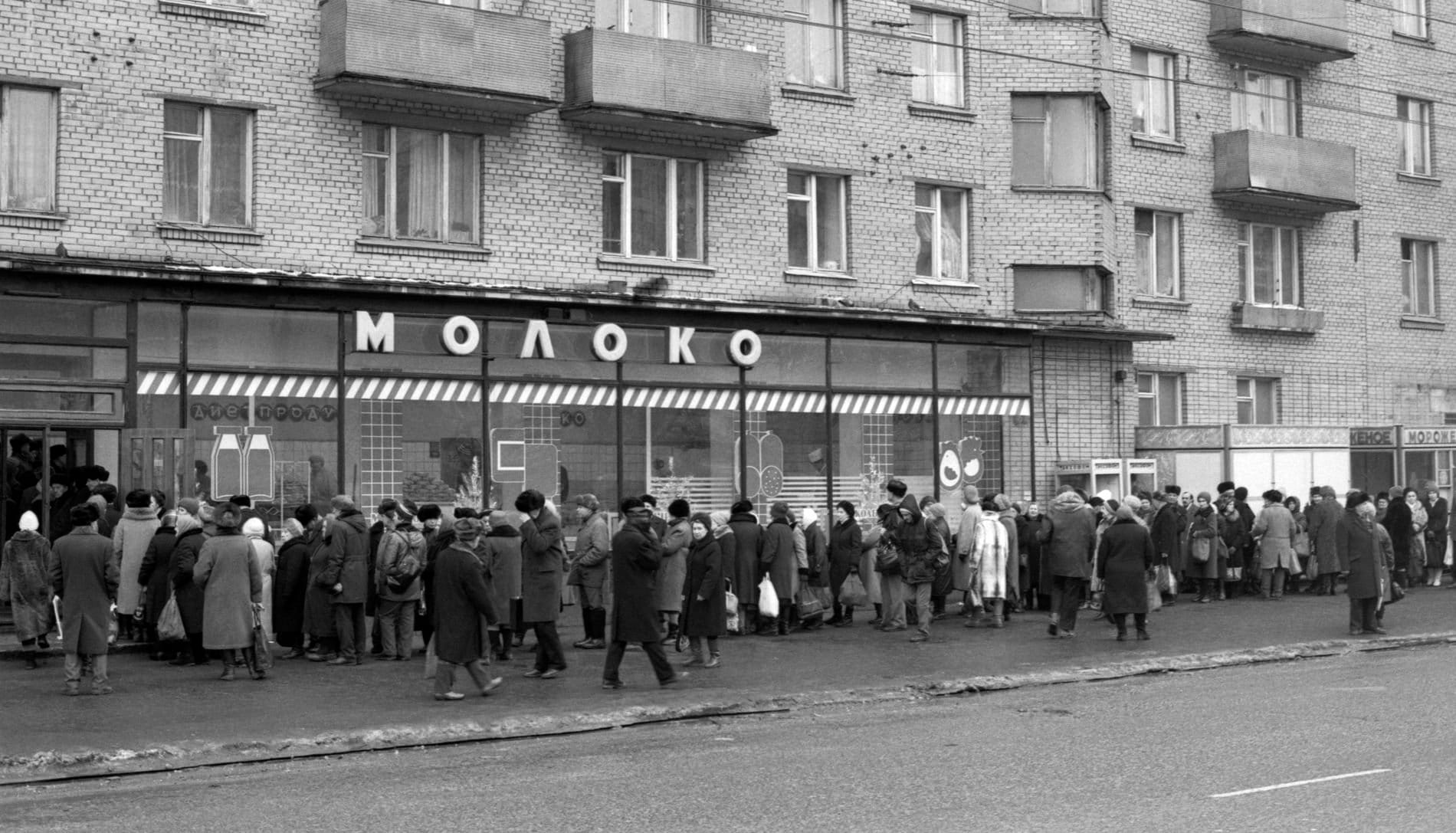 День, когда были потеряны десятилетия. Насколько обеднеет Россия из-за нападения на Украину